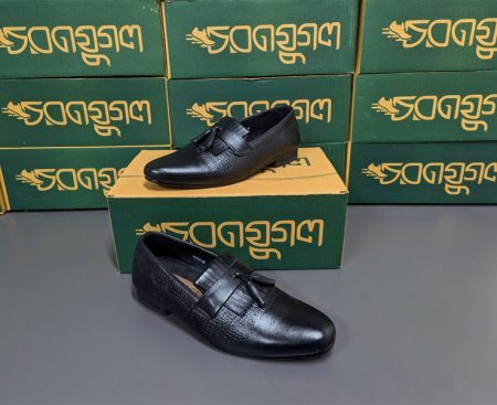 100% Leather Tassel Shoe