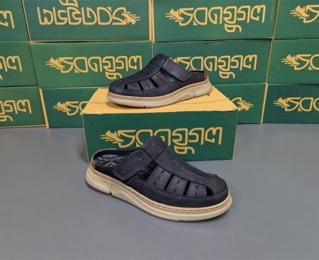 100% Leather Sandal-Style Half Shoe