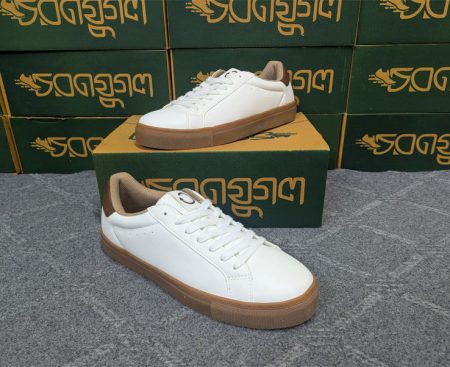 U12-100% Export Sneakers