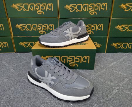 United Colors of Benetton – Italian Brand Sneakers