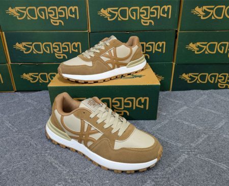 United Colors of Benetton – Italian Brand Sneakers