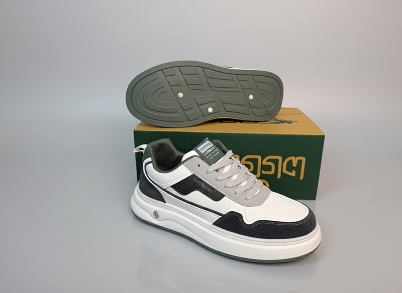 High Quality Fashionable Snikers - Image 2