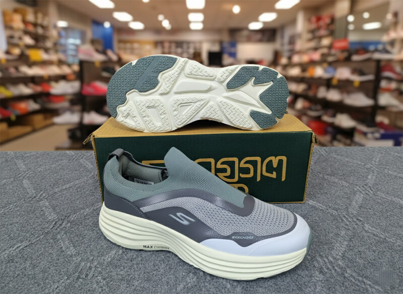 SKECHERS-High Quality Replica Shoe - Image 2