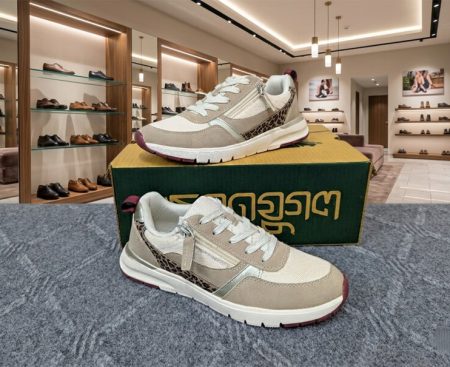 UPZ-100% Export Ladies Sneakers