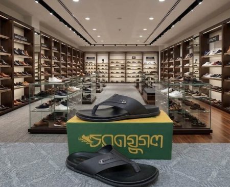 100% Leather sandal