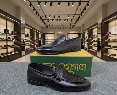 BOOT 100% Casual Loafer