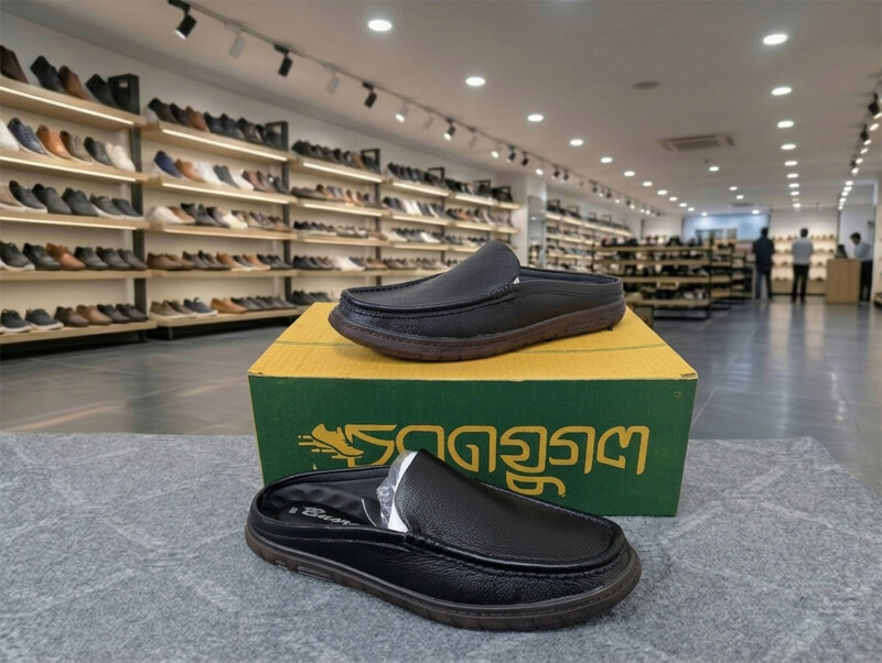 100% Leather Half Shoe