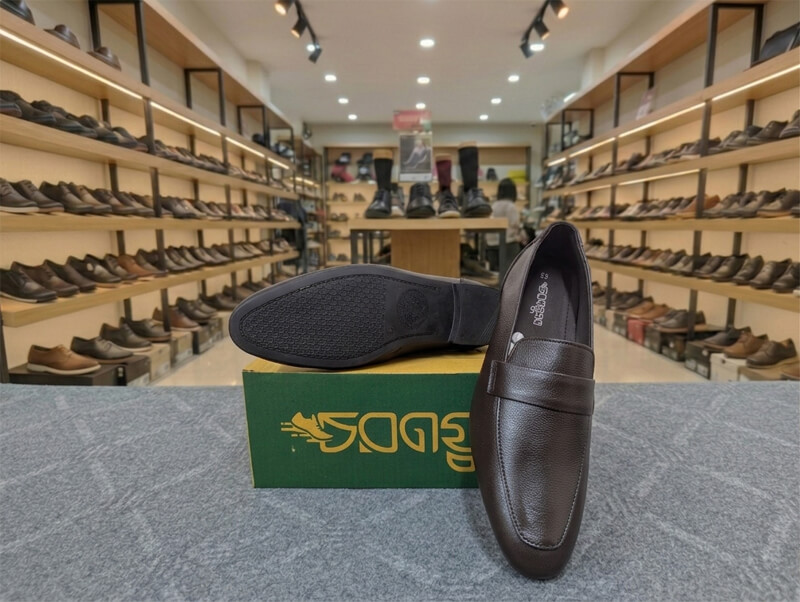 Choronjugol Casual Loafer - Image 2