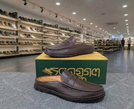 100% Leather Half Shoe