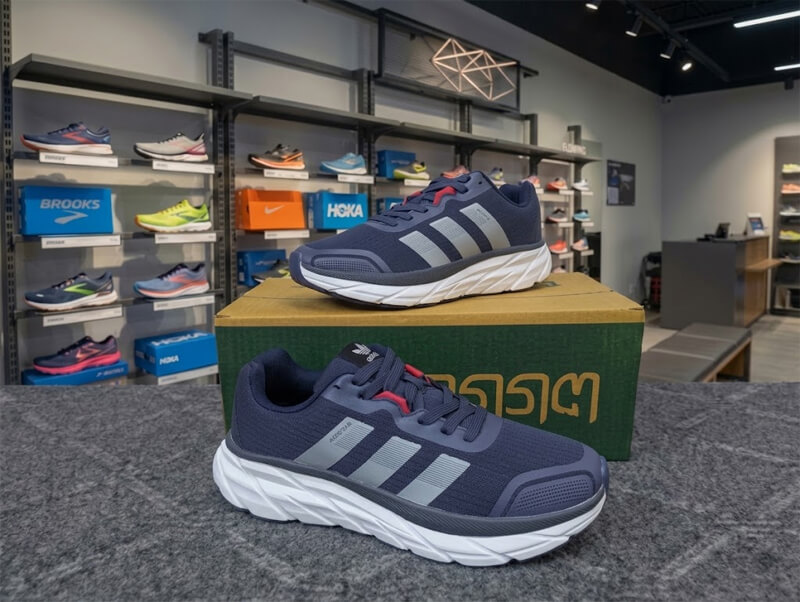 Running And Daily Use Shoes