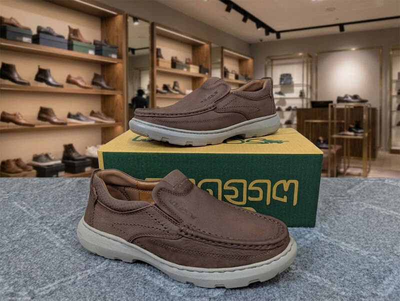 Premium 100% Leather Casual Shoe