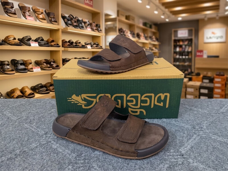 ECCO- High Quality Leather Sandals