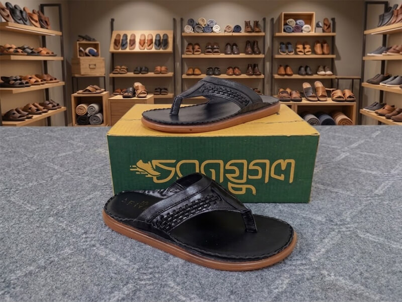 Fitab 100% Leather Sandal