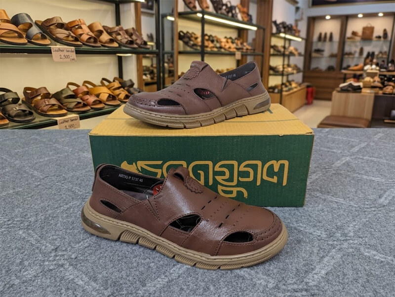 100% Daily Use Leather Sandals