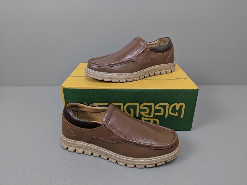 Choronjugol 100% Leather Casual Loafer
