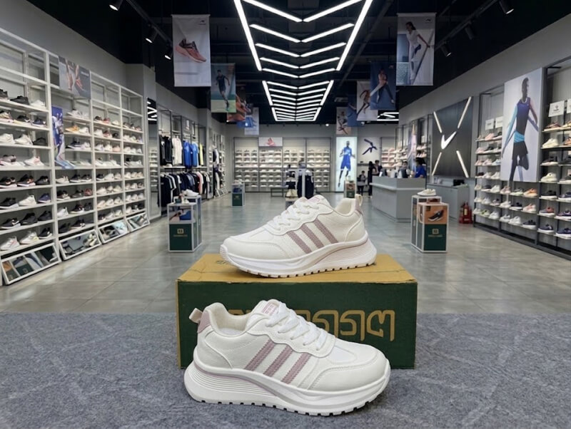 Imported High Quality Ladies Sneakers