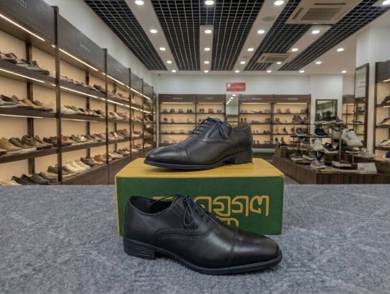 100% Leather Formal Shoes